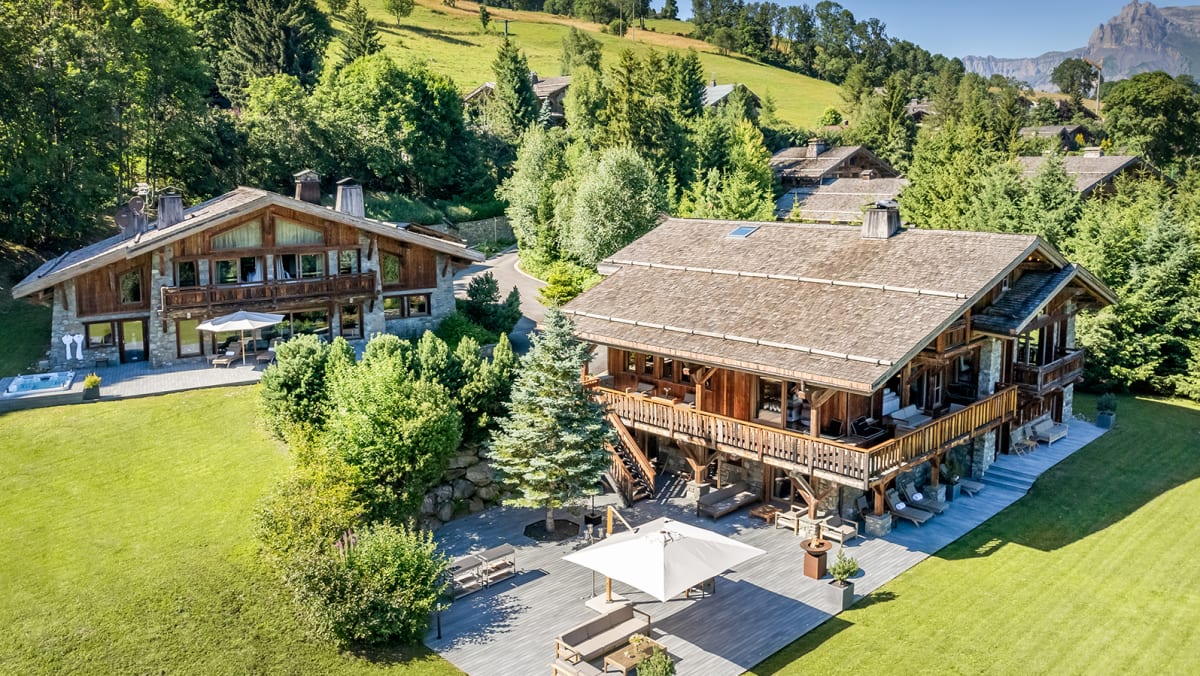 Exclusive Buy-Out Resorts for Ultra-Private Escapes